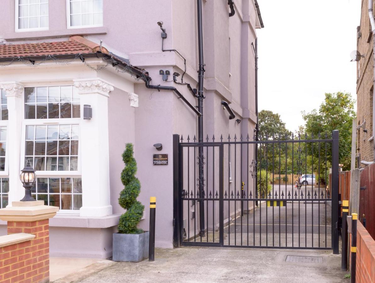Imperial Guest House Ltd. Hounslow Dış mekan fotoğraf