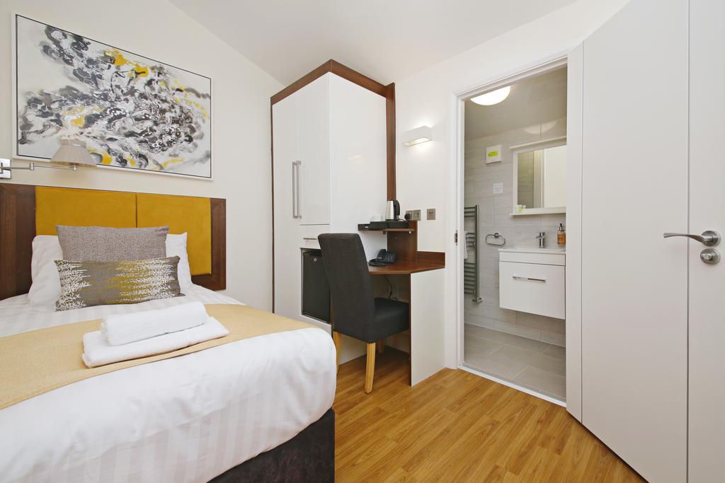 Imperial Guest House Ltd. Hounslow Oda fotoğraf