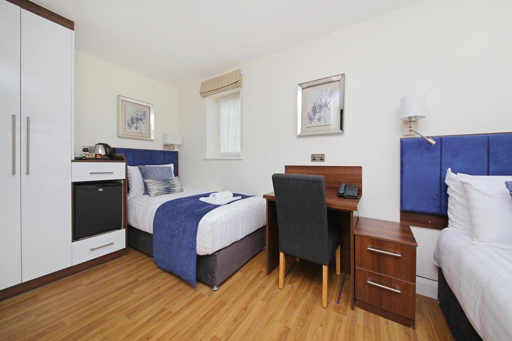 Imperial Guest House Ltd. Hounslow Oda fotoğraf